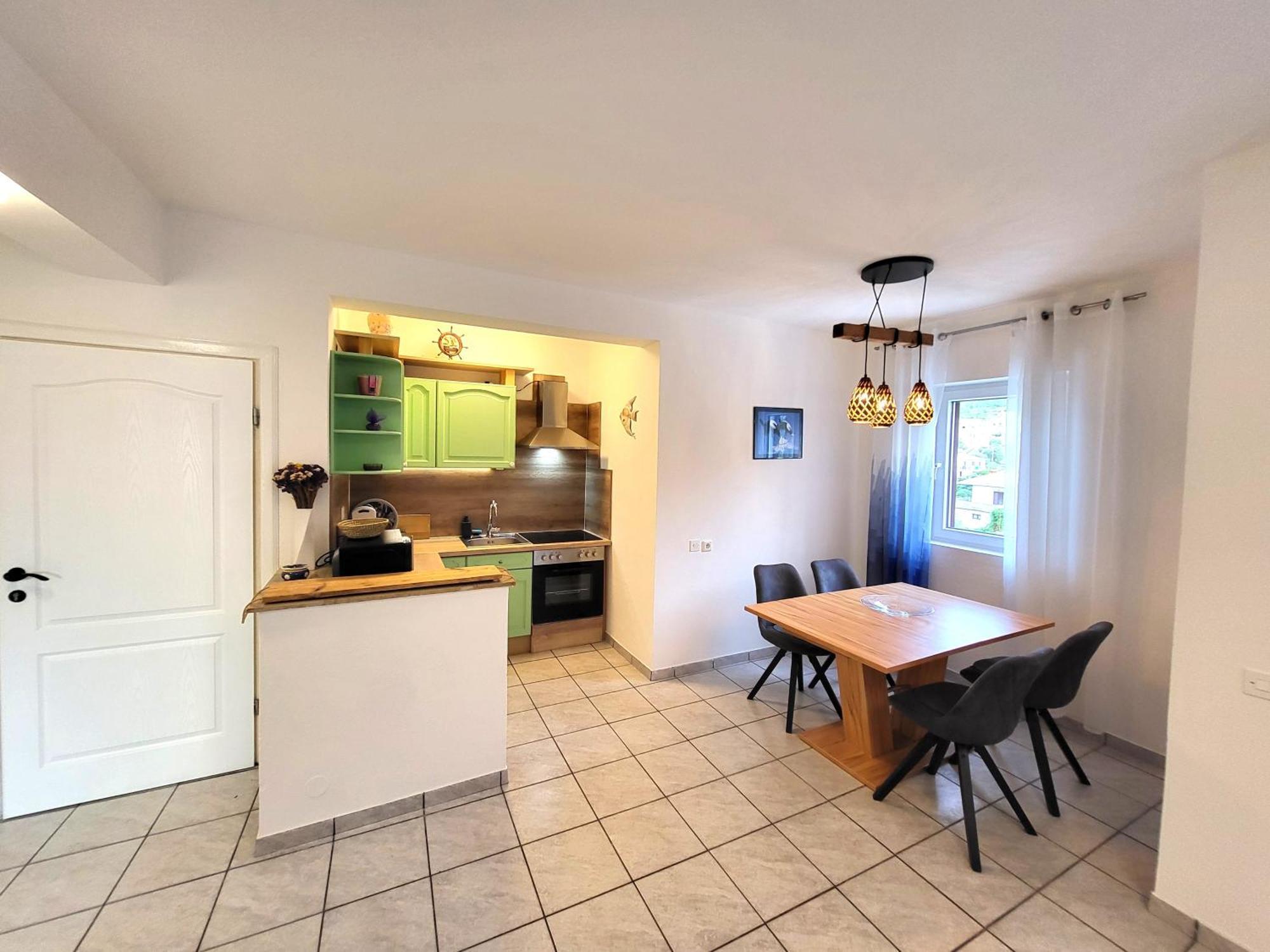 Apartments Pitve イェルサ エクステリア 写真