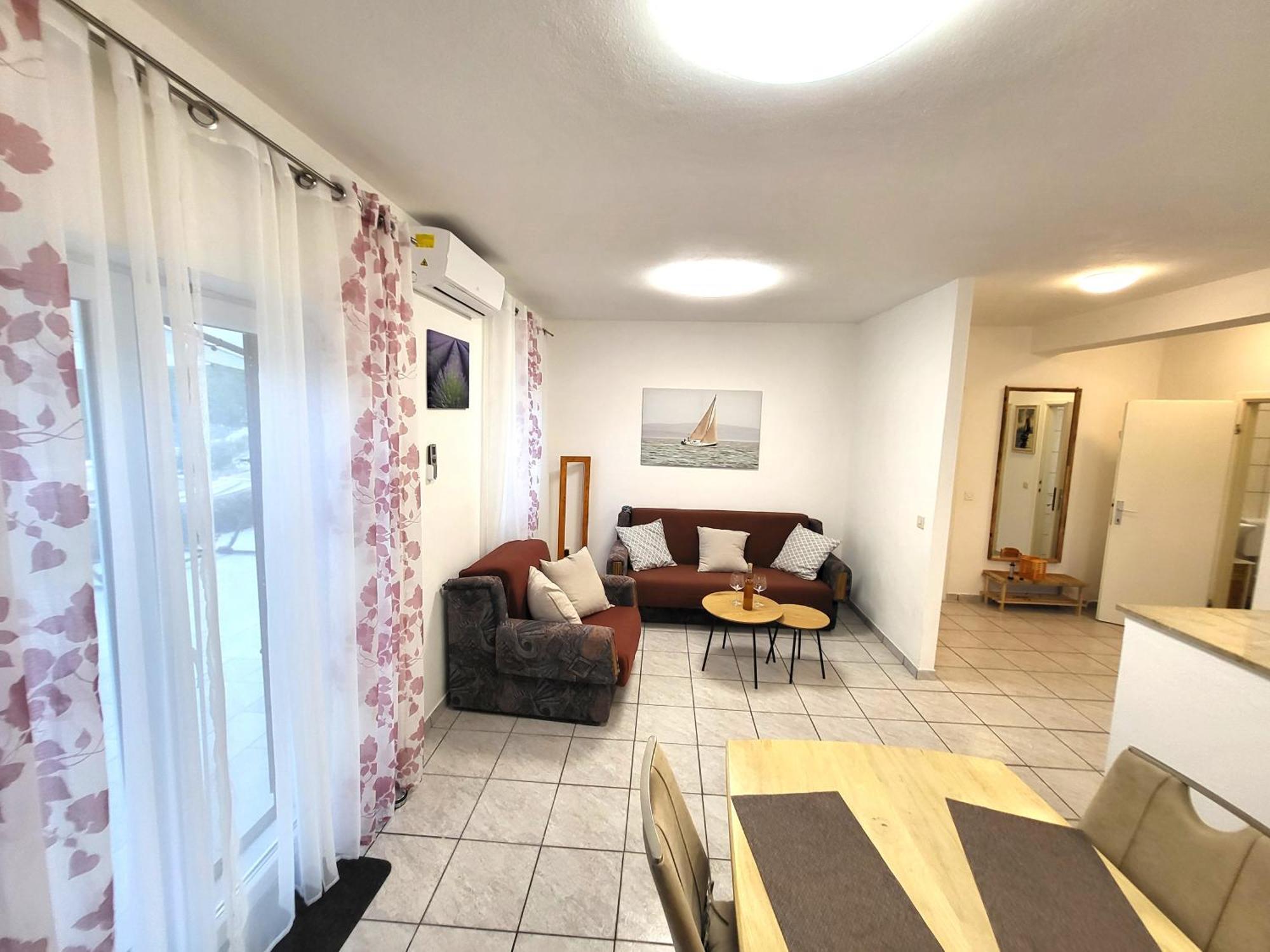 Apartments Pitve イェルサ エクステリア 写真